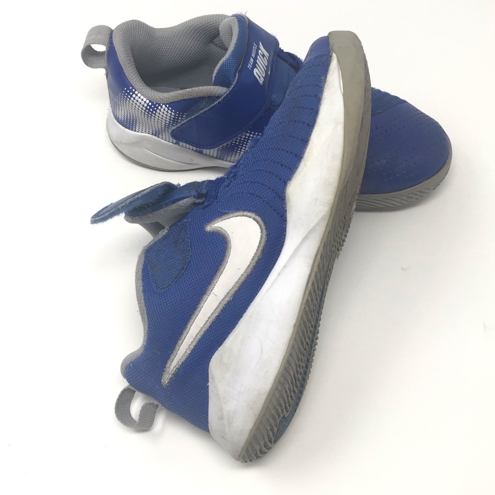 Nike - Picture 3 of 7